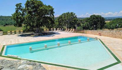 Chambre d’hôte pour 4 personnes, avec piscine ainsi que jardin et vue, animaux acceptés à Monopoli