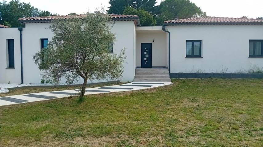 Maison de vacances pour 8 personnes, avec jacuzzi ainsi que piscine et jardin