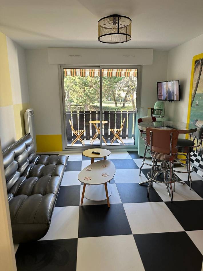 Studio pour 3 personnes, avec Balcon