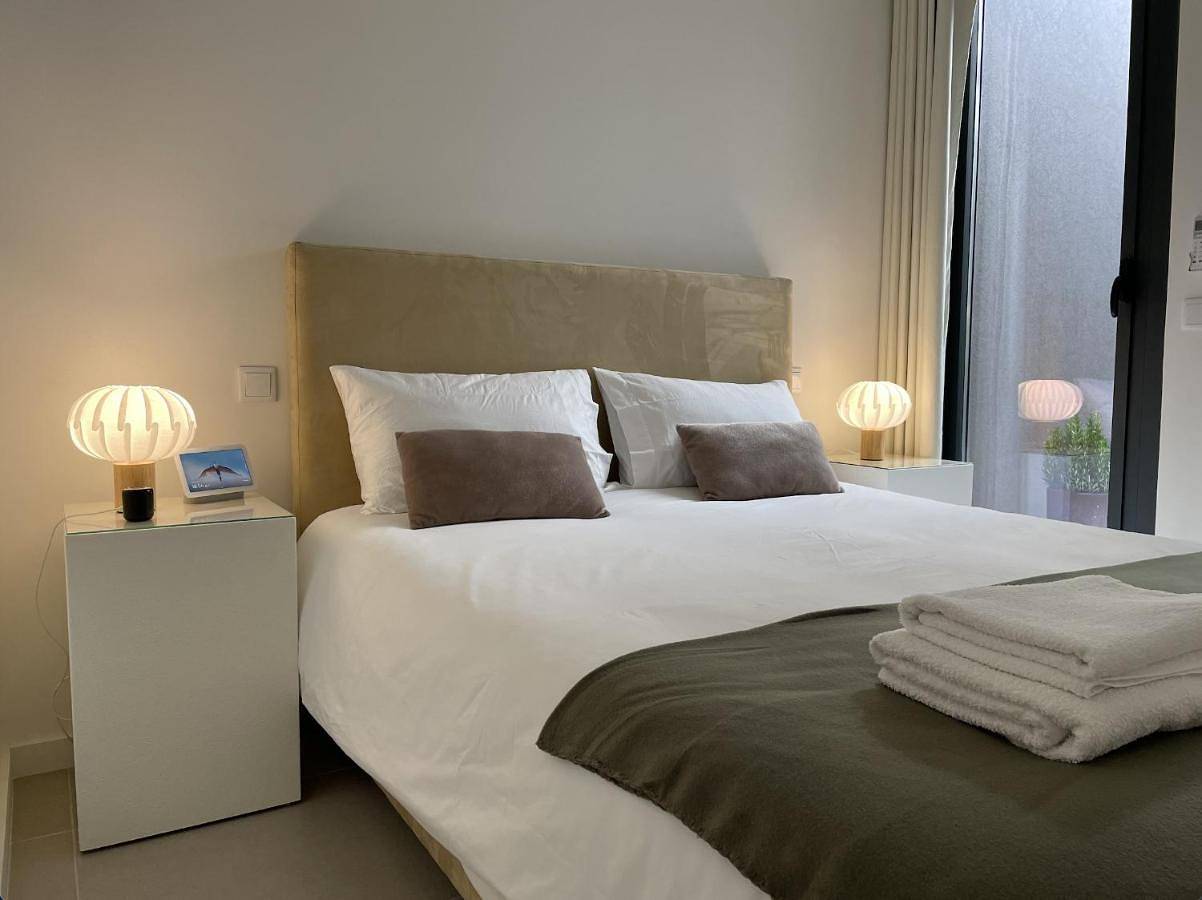 Apartamento entero, Three-Bedroom Apartment in Aldoar, Oporto