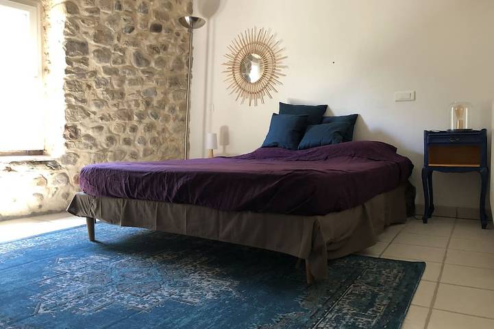 Location de vacances pour 10 personnes, avec jardin et terrasse à Uzer - 4