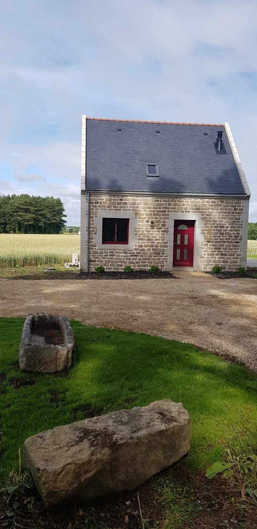 Gîte pour 4 personnes, avec terrasse et jardin, animaux acceptés à Plouhinec (Morbihan) - 2