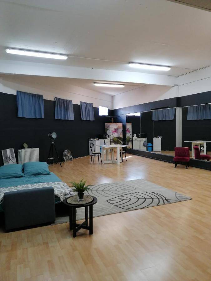 Gîte pour 2 personnes, avec terrasse dans Office De Tourisme Du Grand Cahors