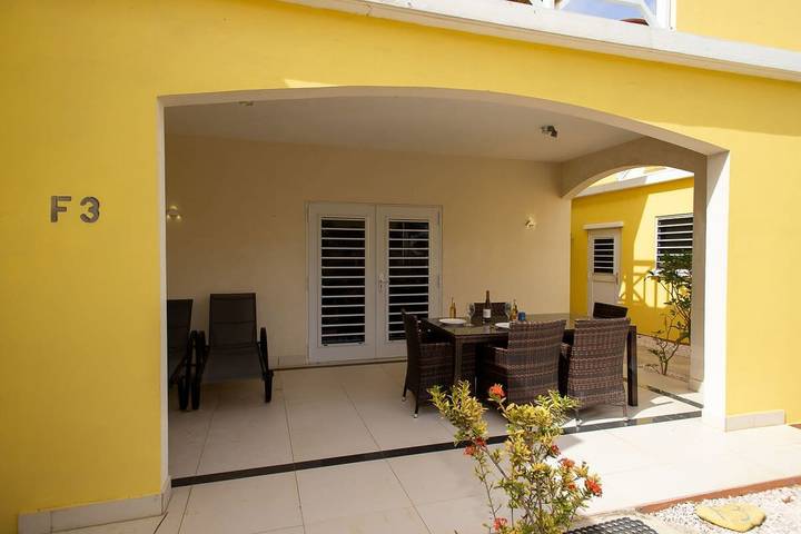 Last minute apartment voor 6 personen, met zwembad en balkon/terras, kindvriendelijk op Bonaire