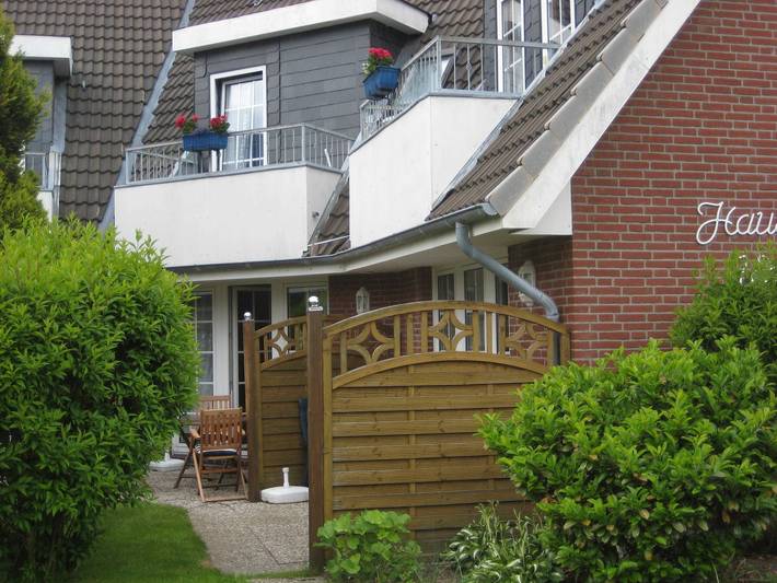 Ganze Ferienwohnung, Bue - Haus Wildrose - 001-New York (Bc.a3) in Büsum, Kreis Dithmarschen