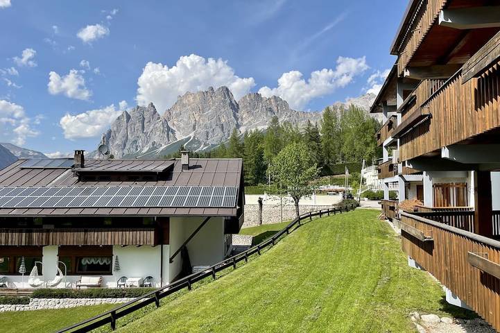 Ferienwohnung für 9 Personen, mit Garten und Balkon in Cortina d'Ampezzo