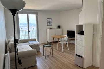 Gîte pour 2 personnes, avec balcon à Antibes