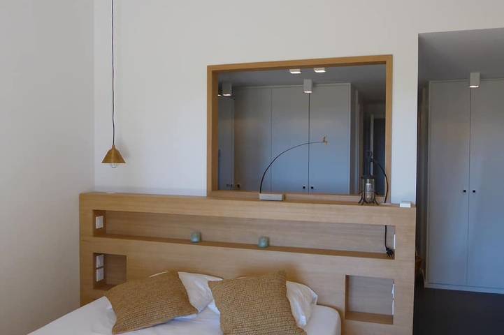 Location de vacances pour 12 personnes, avec jardin et terrasse dans Plage de la Palombaggia - 2