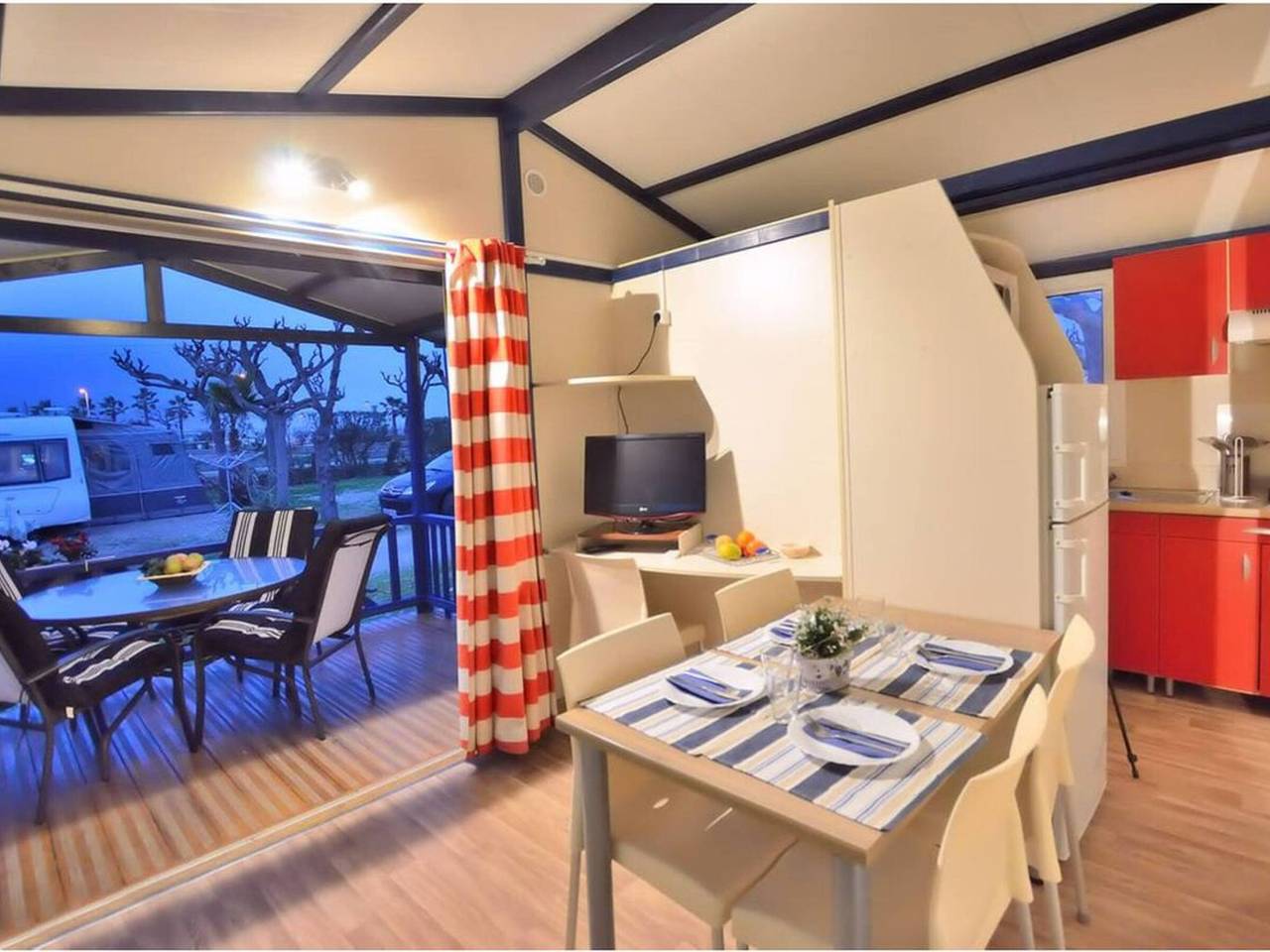Bungalow con aire acondicionado, mascotas Ok - 5 pers. in Alcanar, Costa Dorada