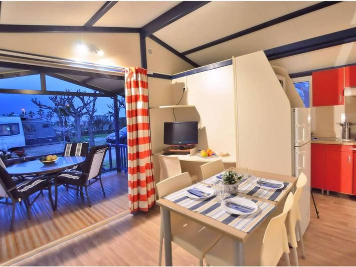 Bungalow con aire acondicionado, mascotas Ok - 5 pers. in Platges del Camaril (Terres de l'Ebre), Alcanar
