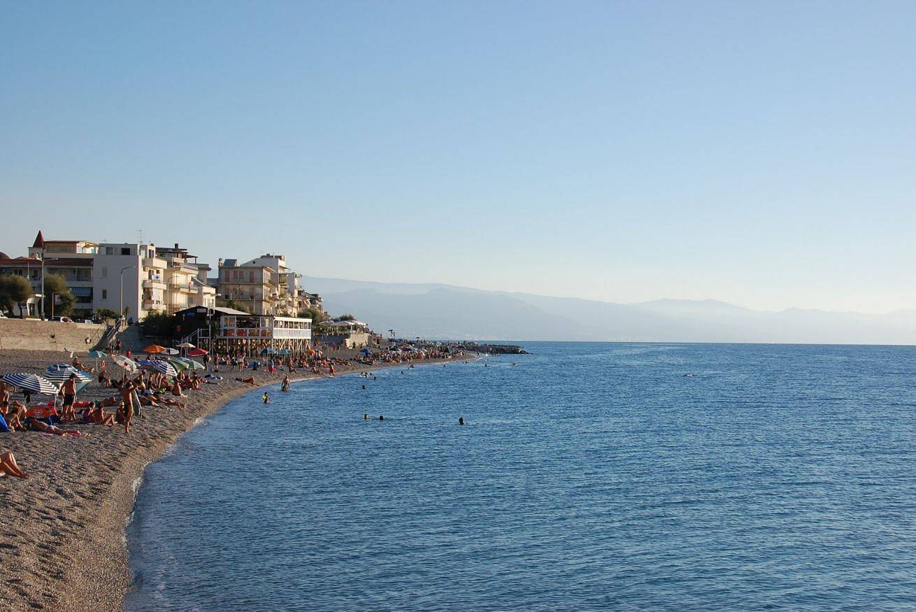 Appartamento intero, Stella Marina - bilocale con balcone  in Capo d'Orlando, Provincia di Messina