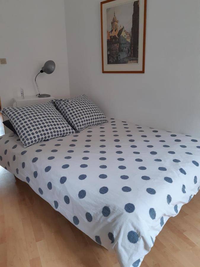 Appartement entier, One-Bedroom Apartment in Ribeauvillé, Parc naturel régional des Ballons des Vosges