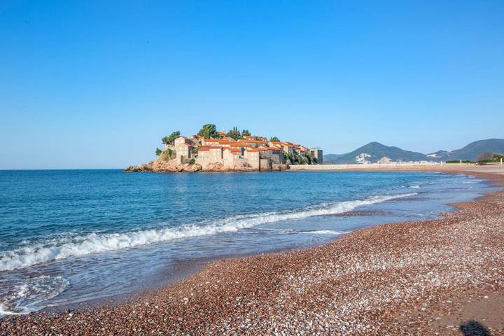 Appartamento per 7 persone, con Balcone e Terrazza nonché Panorama a Sveti Stefan