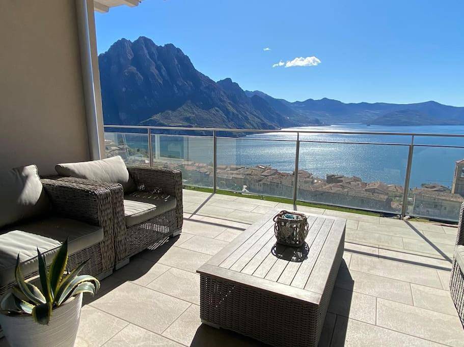 Ganze Wohnung, Piccolo paradiso vista lago con piscina privata in Riva di Solto, Gemeinde Riva di Solto