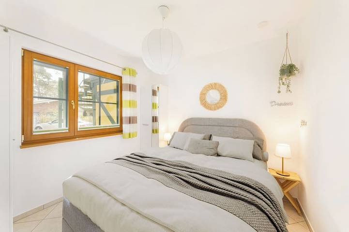 Ganze Wohnung, Ferienwohnung Moin & Meer - 3min zum Strand, Terrasse, Parkplatz & tolles design in Trassenheide, Usedomer Norden
