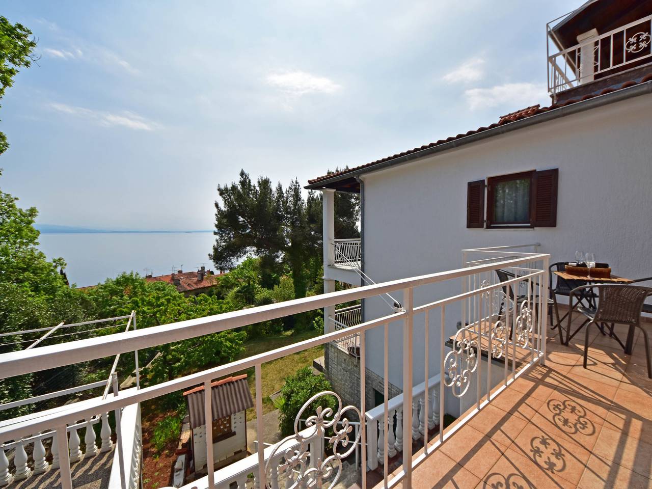M in Plaža Črnikovica, Opatija Riviera