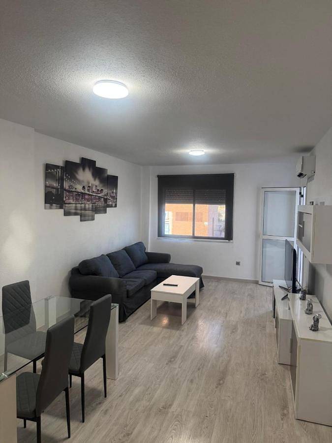 Appartement de vacances pour 3 personnes, avec piscine et balcon - 1