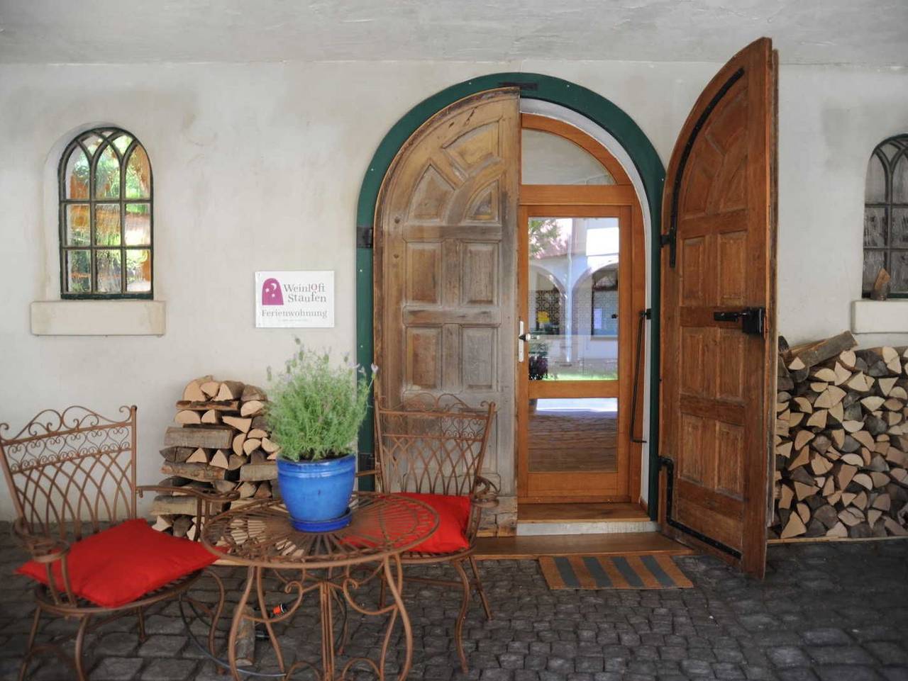 Ganze Ferienwohnung, Weinloft Staufen - Ferienwohnung in Staufen im Breisgau, Südschwarzwald