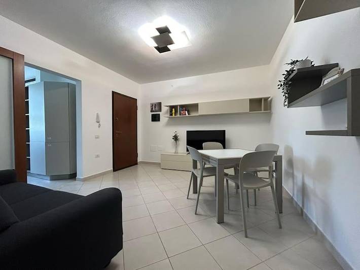 Appartamento per 2 persone, con terrazza in Elmas