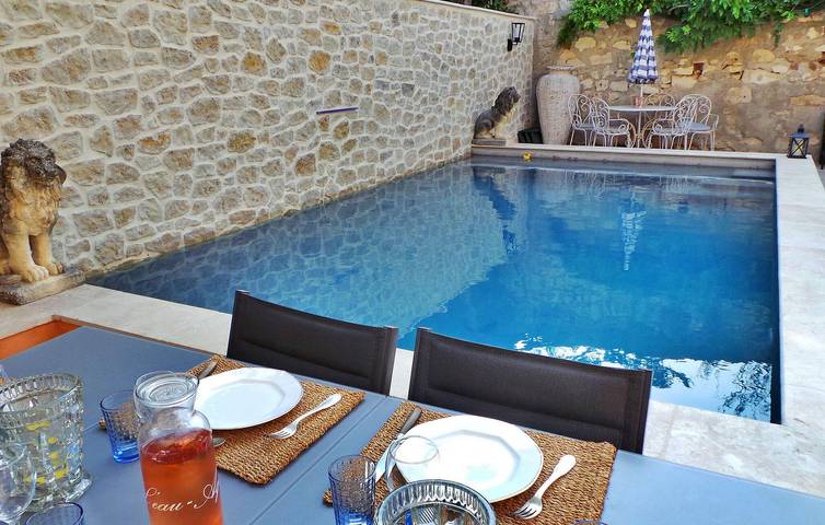 Location de vacances pour 6 personnes, avec terrasse à Maussane-les-Alpilles - 2