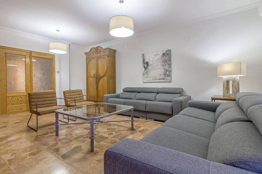 8 bedroom awesome home in Polop in Polop, Costa Blanca