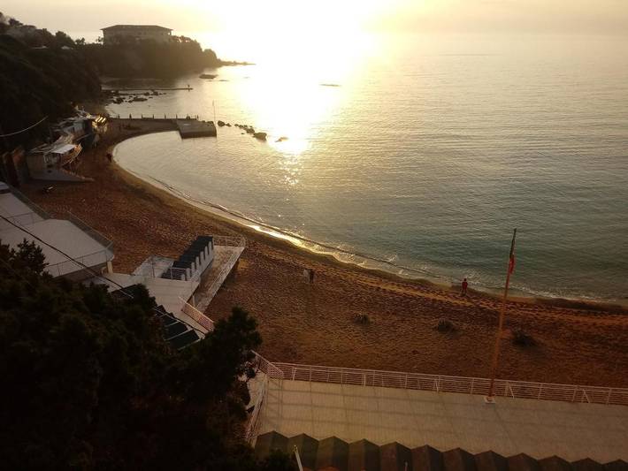 Appartamento per 4 persone, con Balcone e Piscina a Rosignano Solvay