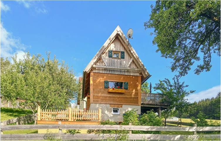 Encantador apartamento con terraza cerca de Preitenegg y Waldensteiner Bach in Preitenegg, Lavanttaler Alpen