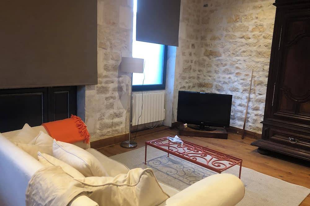 Ganze Wohnung, T1 bis apartment in Charentaise house in the heart of La Tremblade. in La Tremblade, Côte de Beauté