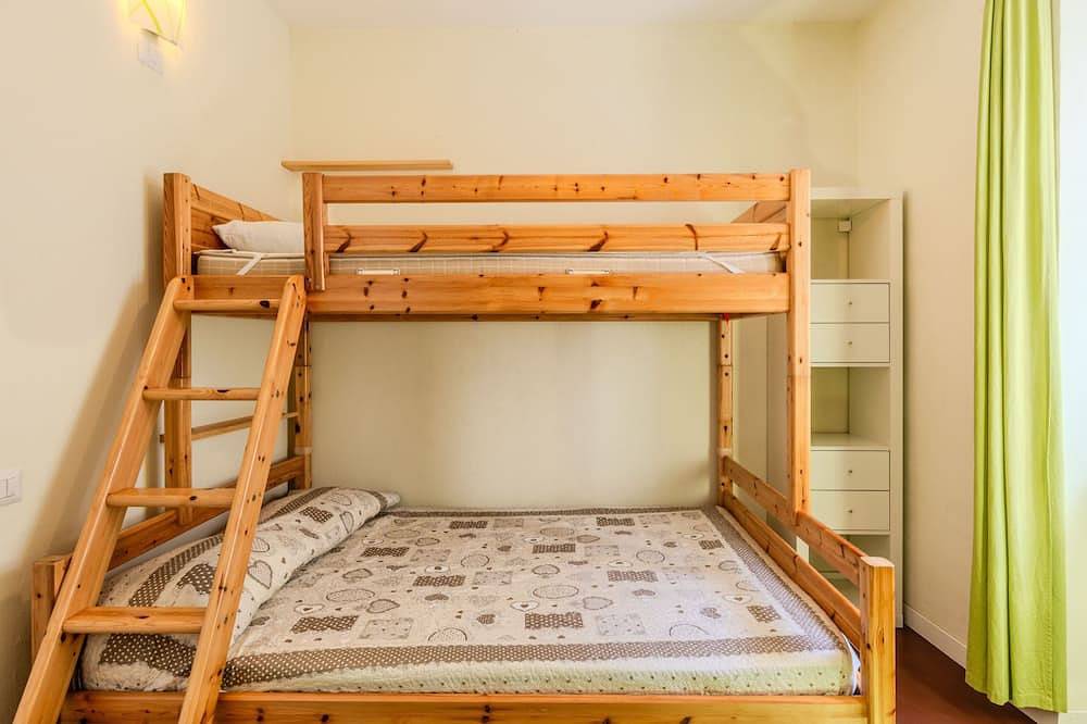 Ganze Wohnung, Ferienwohnung Bosco in Osteno, Claino con Osteno