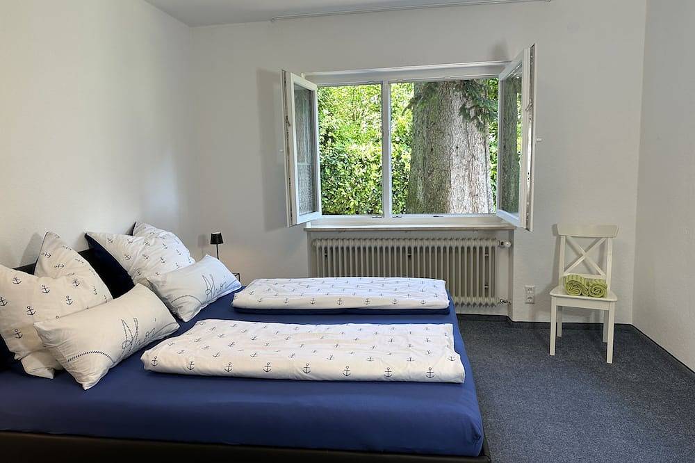 Ganze Wohnung, Urlaub am Bodensee mit direktem Seezugang, großem Garten und privatem Strand. in Nonnenhorn, Bayerisch Schwaben