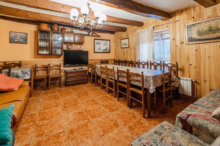 El Rincón de la Morena - Casa Rural de 5 Habitaciones con Piscina en Castilla in Montemayor de Pililla, Provincia de Valladolid