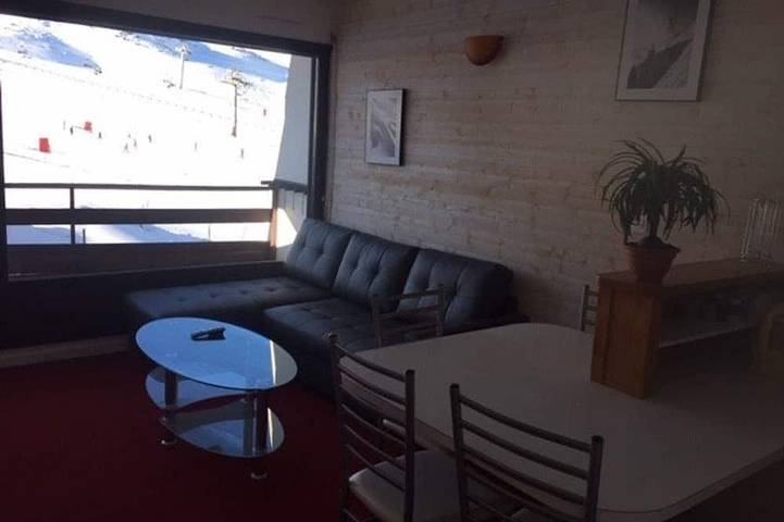 Appartement entier, Appartement 6 pers, accès pistes, vue montagne in La Pierre Saint-Martin, Arette