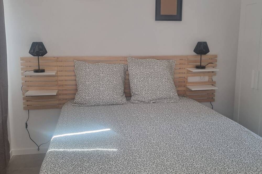 Villa Mané with swimming pool in Ollioules, Toulon region