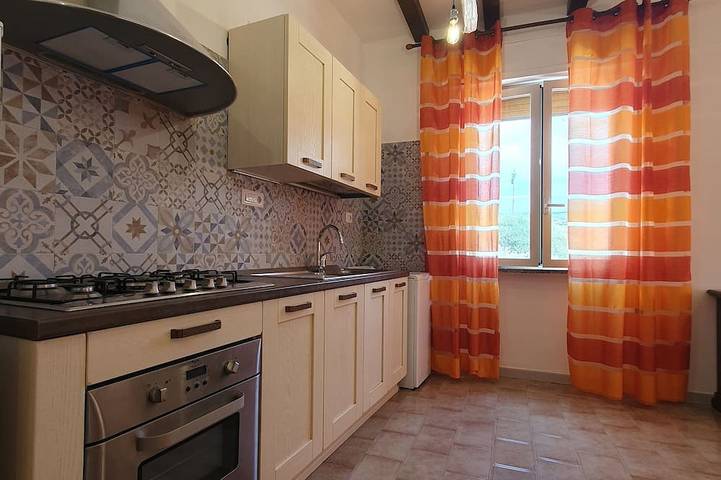Entire apartment, House 2 in the countryside, near the city center and the ocean in Castelsardo, Sassari Province