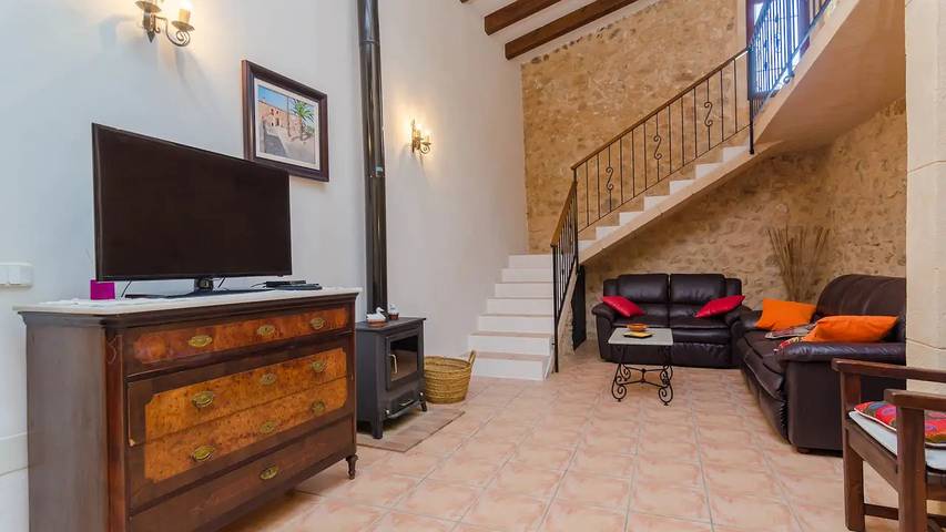 Finca für 9 Personen, mit Pool und Garten in Vilafranca de Bonany - 2