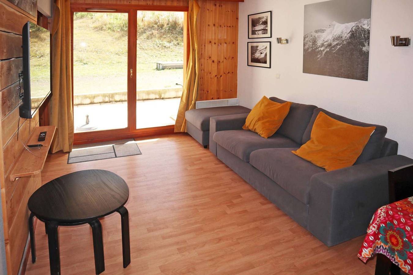 Apartamento vacacional entero, La Combe D’Or 4**** Residence in Les Orres 1800 in Les Orres, Parque Nacional de los Ecrins