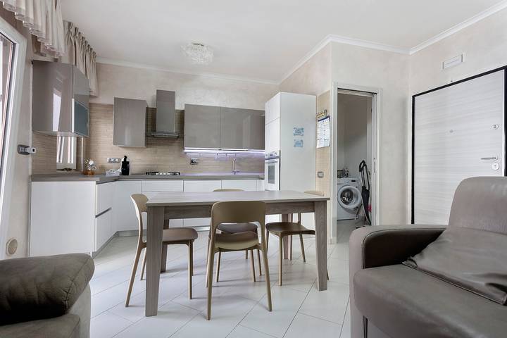 Appartement entier, Appartement « Casa Vacanze D&D » avec balcon, Wi-Fi et climatisation in Mattinata, Gargano