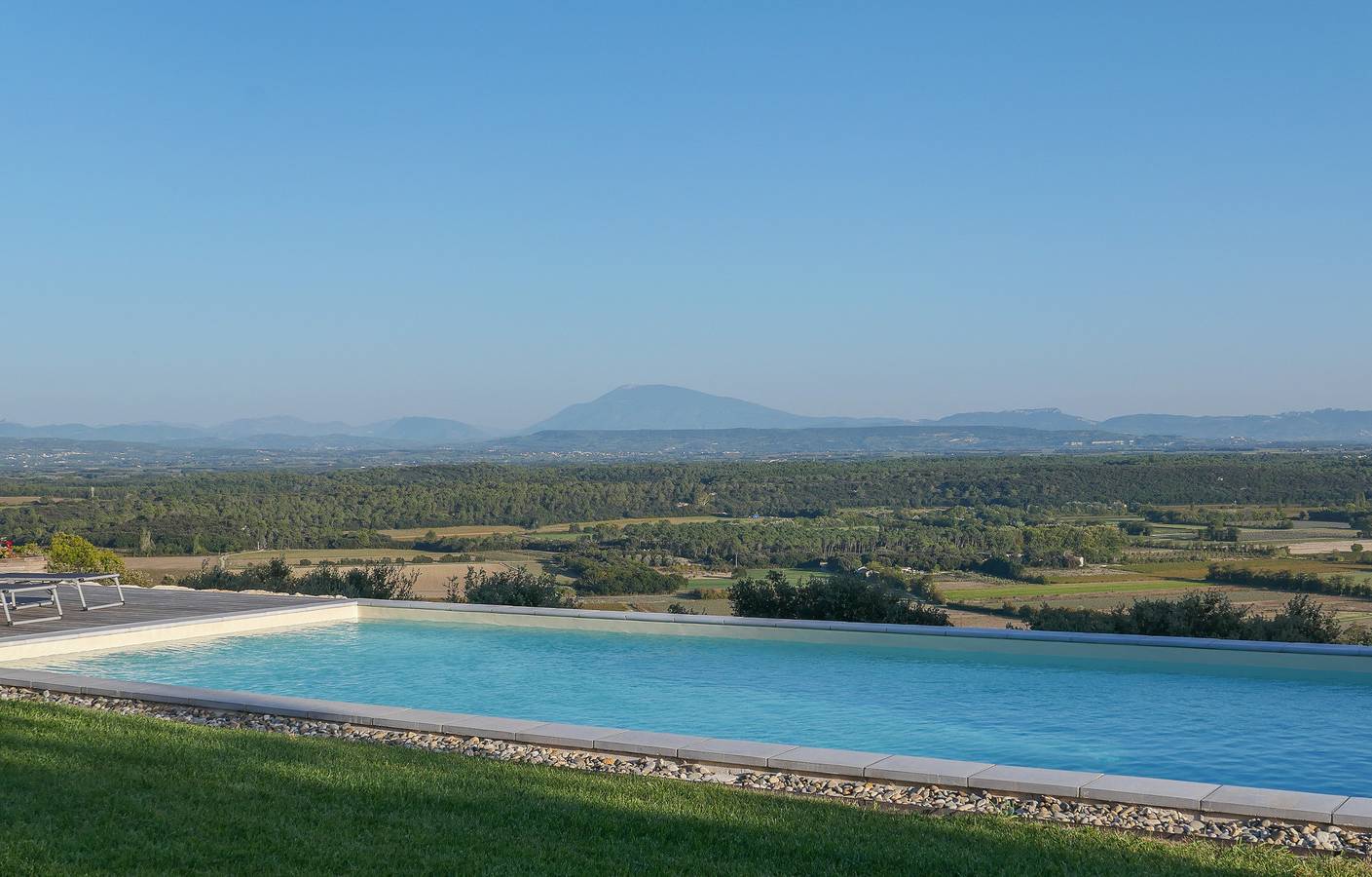 La Villa Noélisa, piscine chauffée, vue Ventoux in Saint-Restitut, Région de nyons
