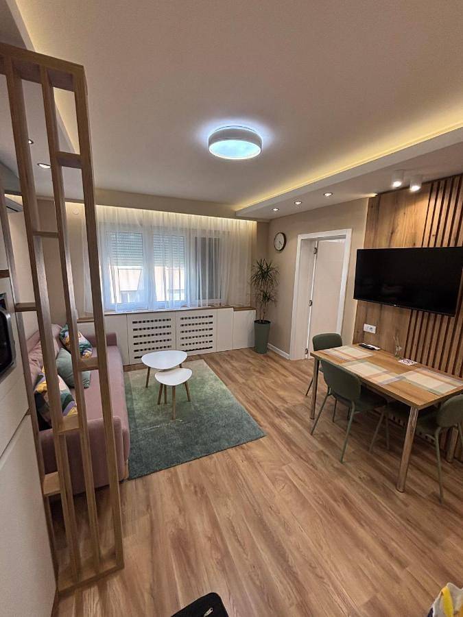 Appartement entier, One-Bedroom Apartment in Шабац, Mačva (district)