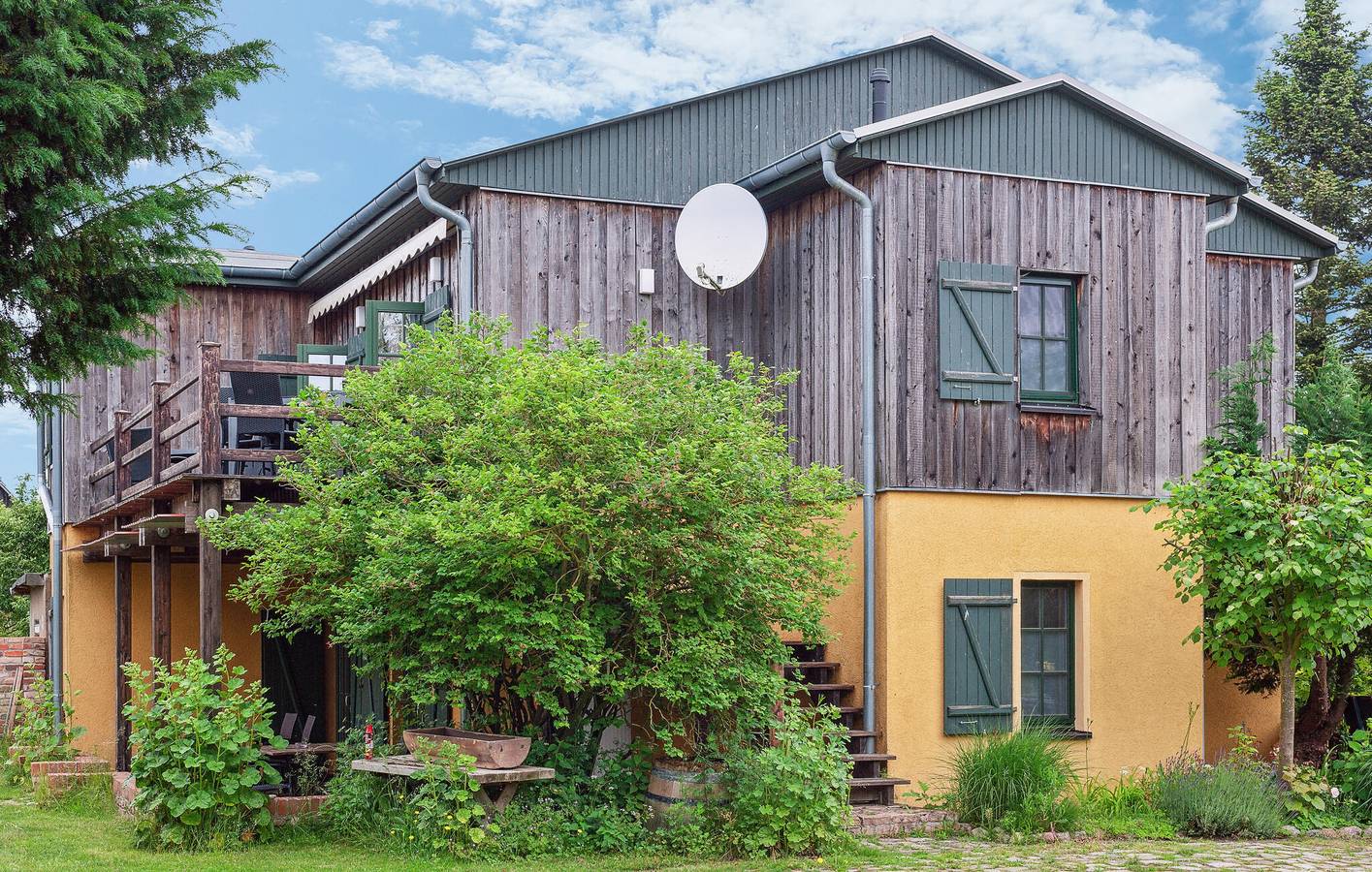 Ganze Ferienwohnung, Gemütliche Wohnung mit Terrasse und Parkplatz, 1,5 km zum Strand in Klein Strömkendorf, Salzhaff