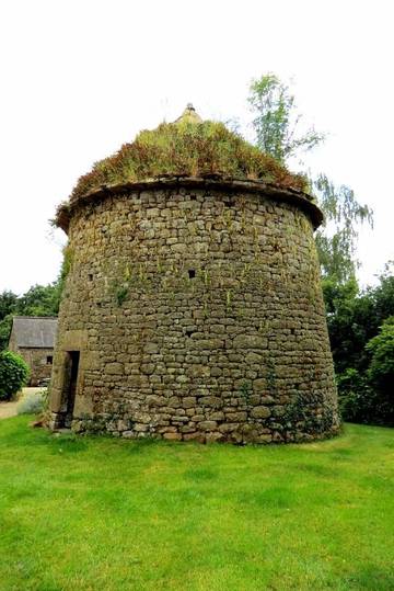 Gîte pour 12 Personnes dans Pléven, Région de Dinan, Photo 1