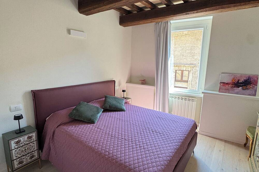 Apartamento entero, A refined abode a stone's throw from the Basilica of St. Francis in Asís, Provincia de Perugia