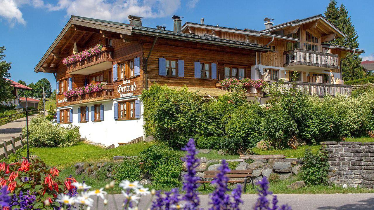 Geheel vakantieappartement, Vakantieappartement voor 4 personen met tuin in Oberjoch, Bad Hindelang