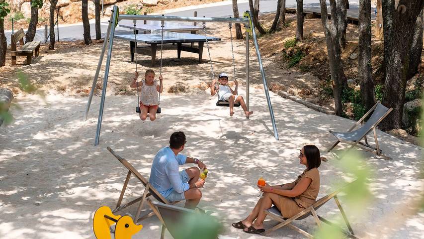 Wohnwagen für 10 Personen, mit Terrasse in der Verdonschlucht - 3