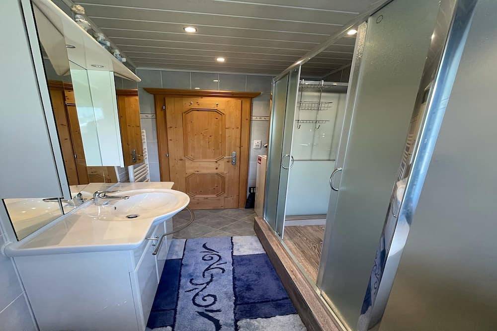 Ganze Wohnung, Charmante Ferienwohnung in Kitzbühel mit Balkon in Kitzbühel, Kitzbüheler Alpen