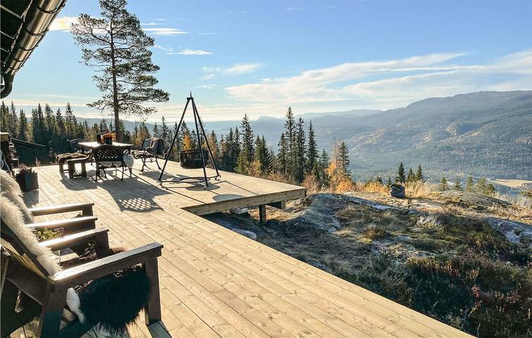 Ferienhaus für 8 Personen mit Garten in Sigdal
