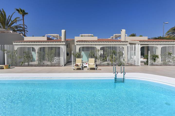 Bungalow für 5 Personen, mit Terrasse und Pool in Playa del Inglés - 2