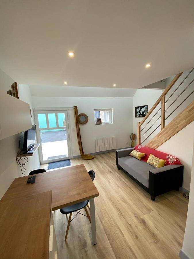 Gîte avec chambre mezzanine pour 2 pers in Bréhal, Région de Coutances