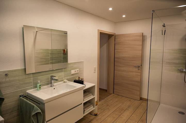 Ganze Wohnung, Idyllische Ferienwohnung im Herzen des Zollernalbkreises in Bitz, Neckar-Alb