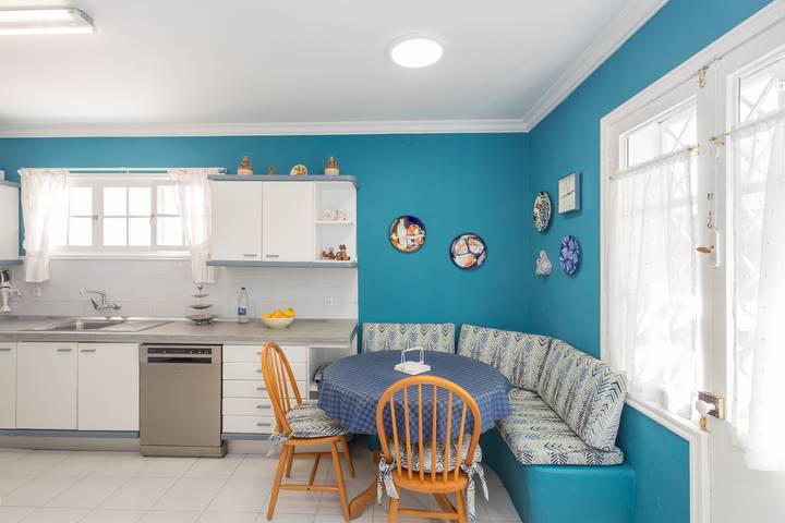 Ferienhaus für 7 Personen, mit Balkon und Garten - 1